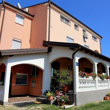 Villa Vera Medulin Exterior foto